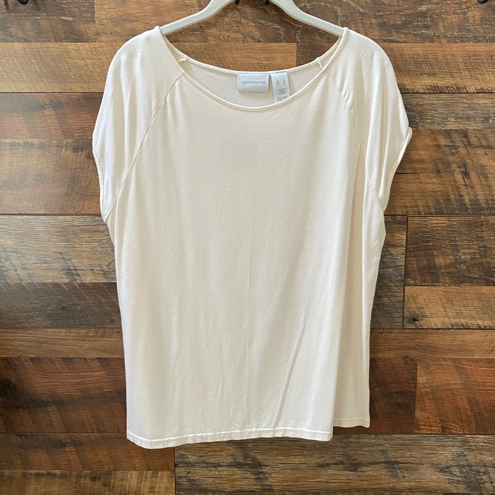 Liz Claiborne super soft cream top in XL